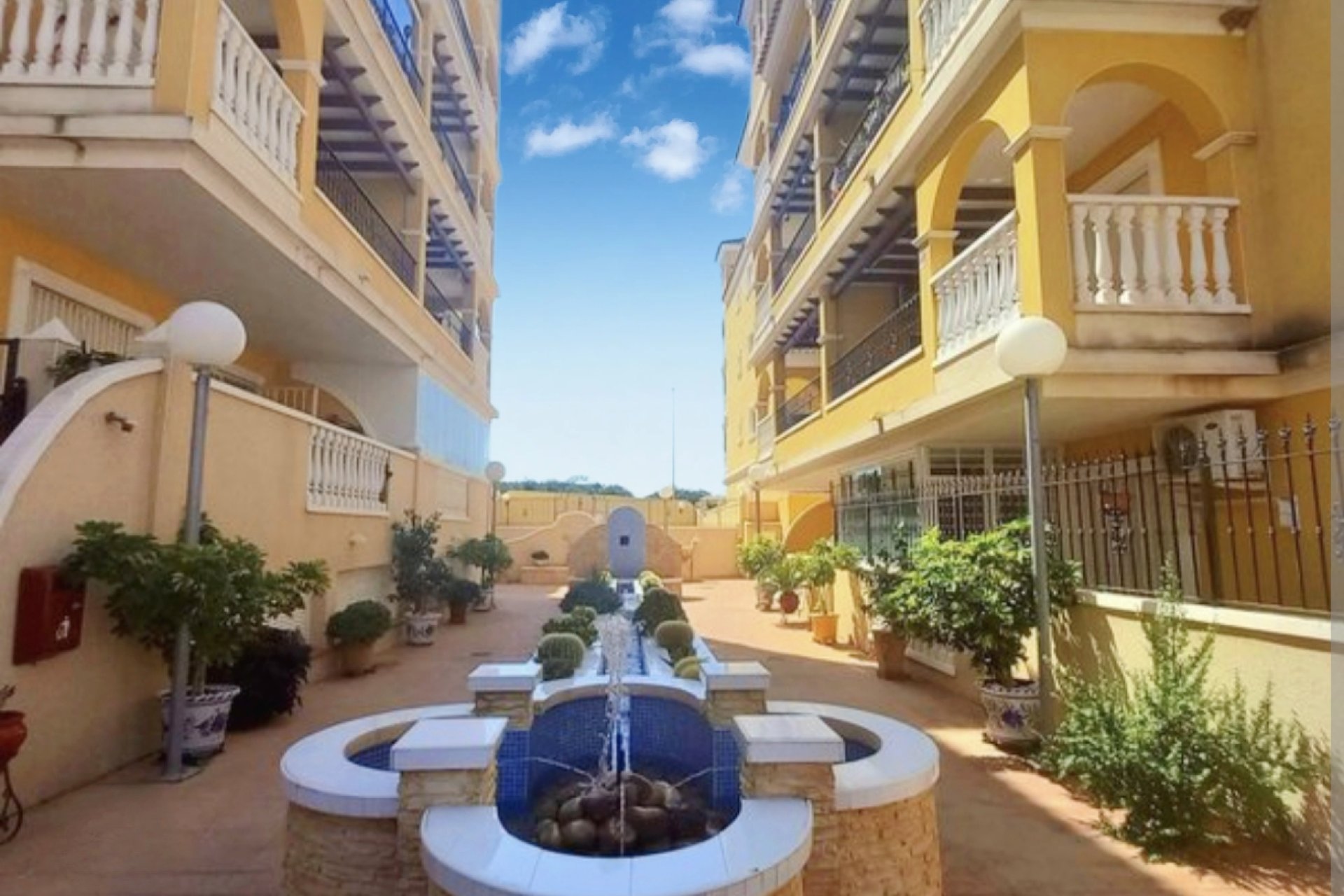 Re-Sale - Apartment - Algorfa