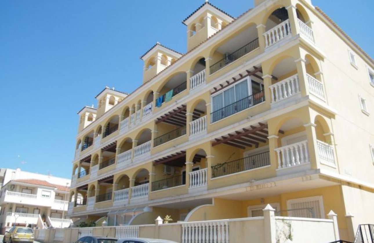 Re-Sale - Apartment - Algorfa