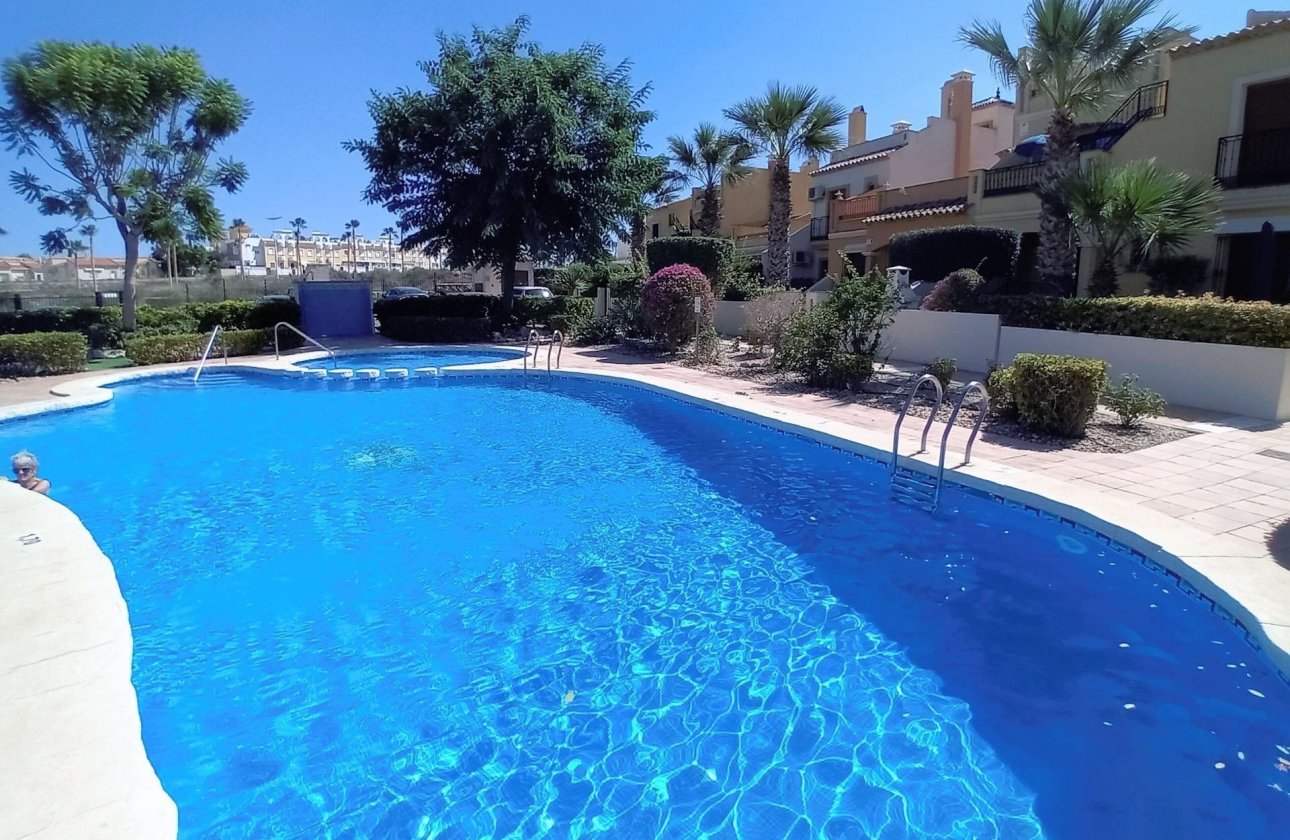 Re-Sale - Apartment - Algorfa