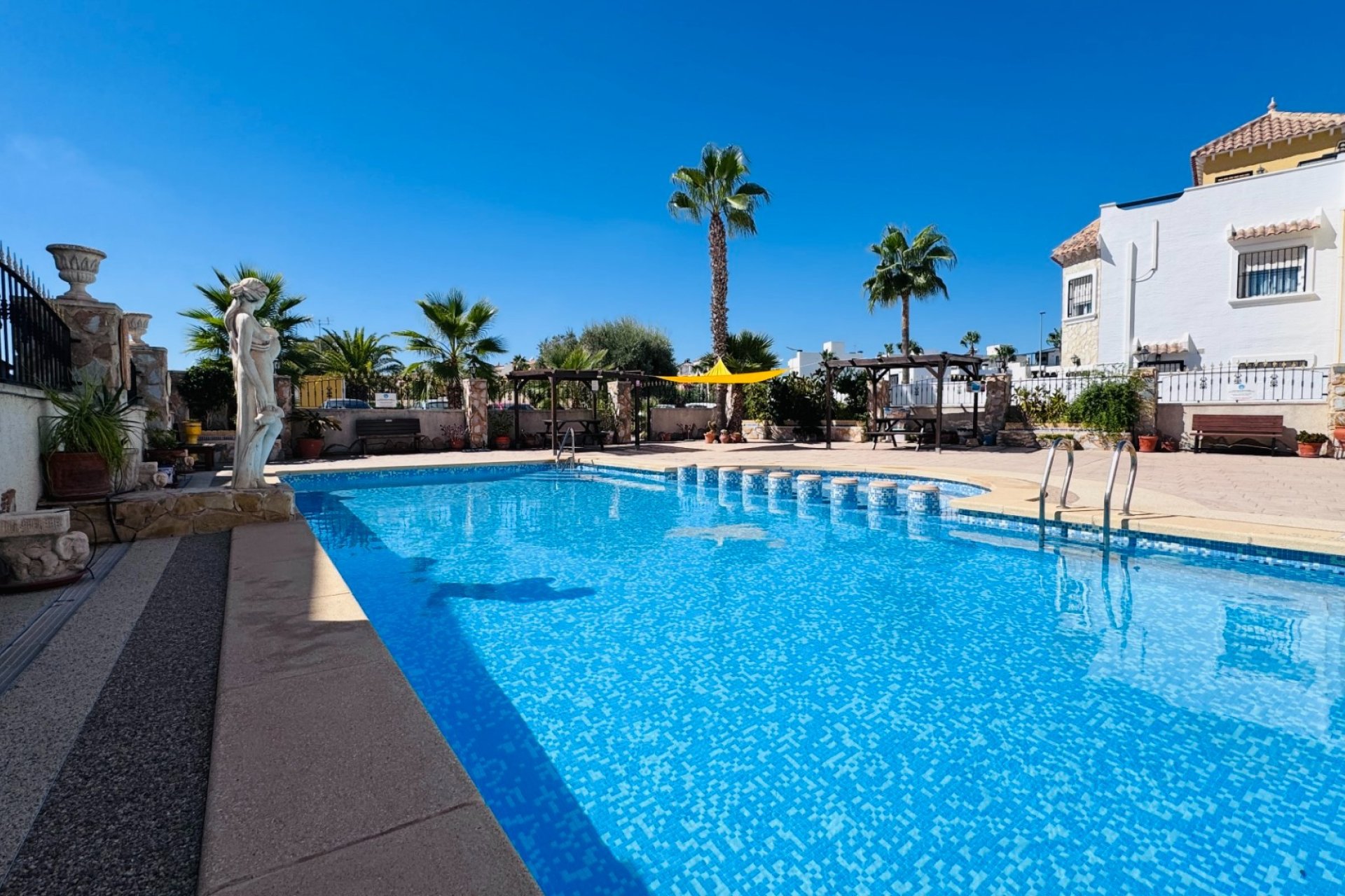 Re-Sale - Apartment - Algorfa