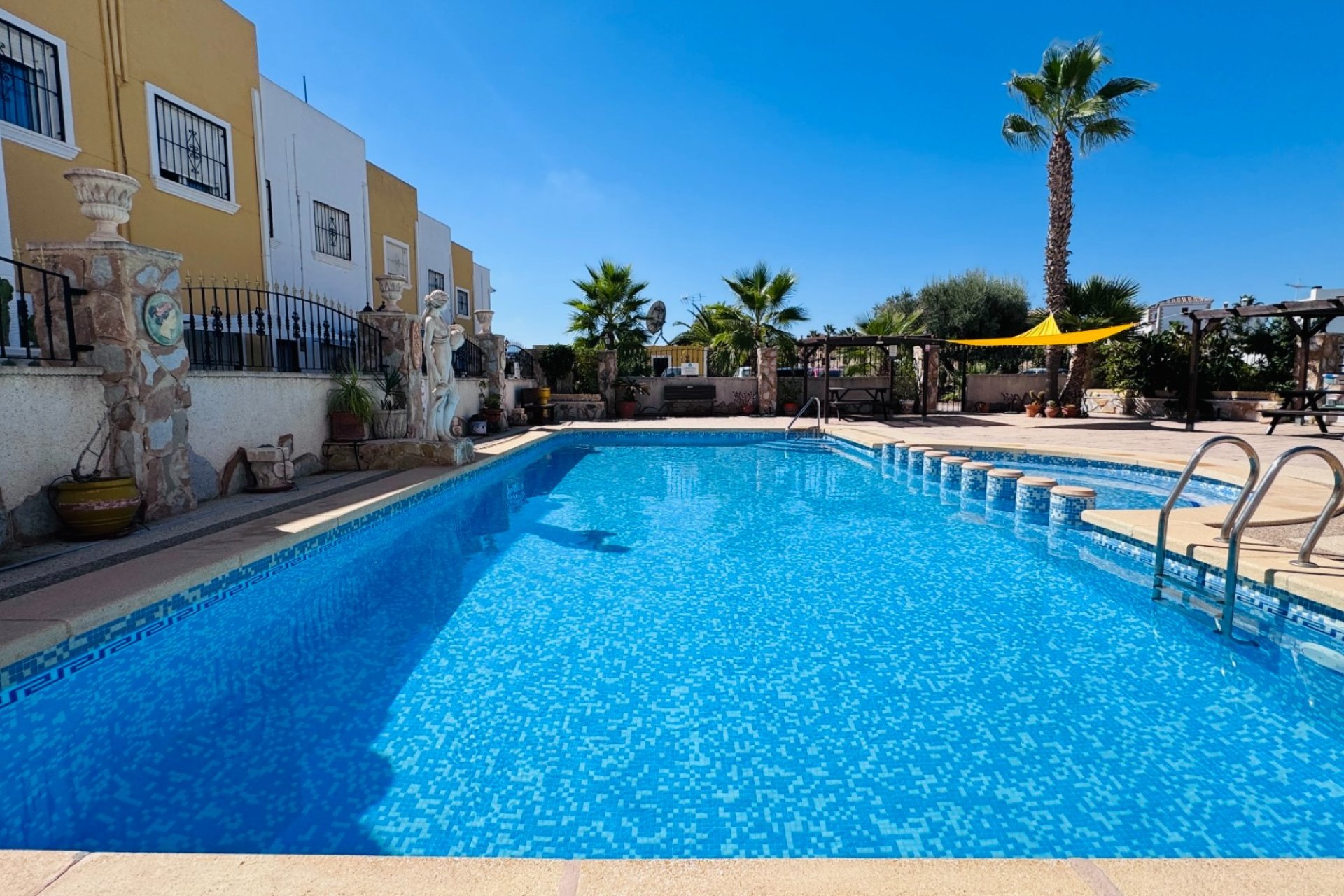 Re-Sale - Apartment - Algorfa