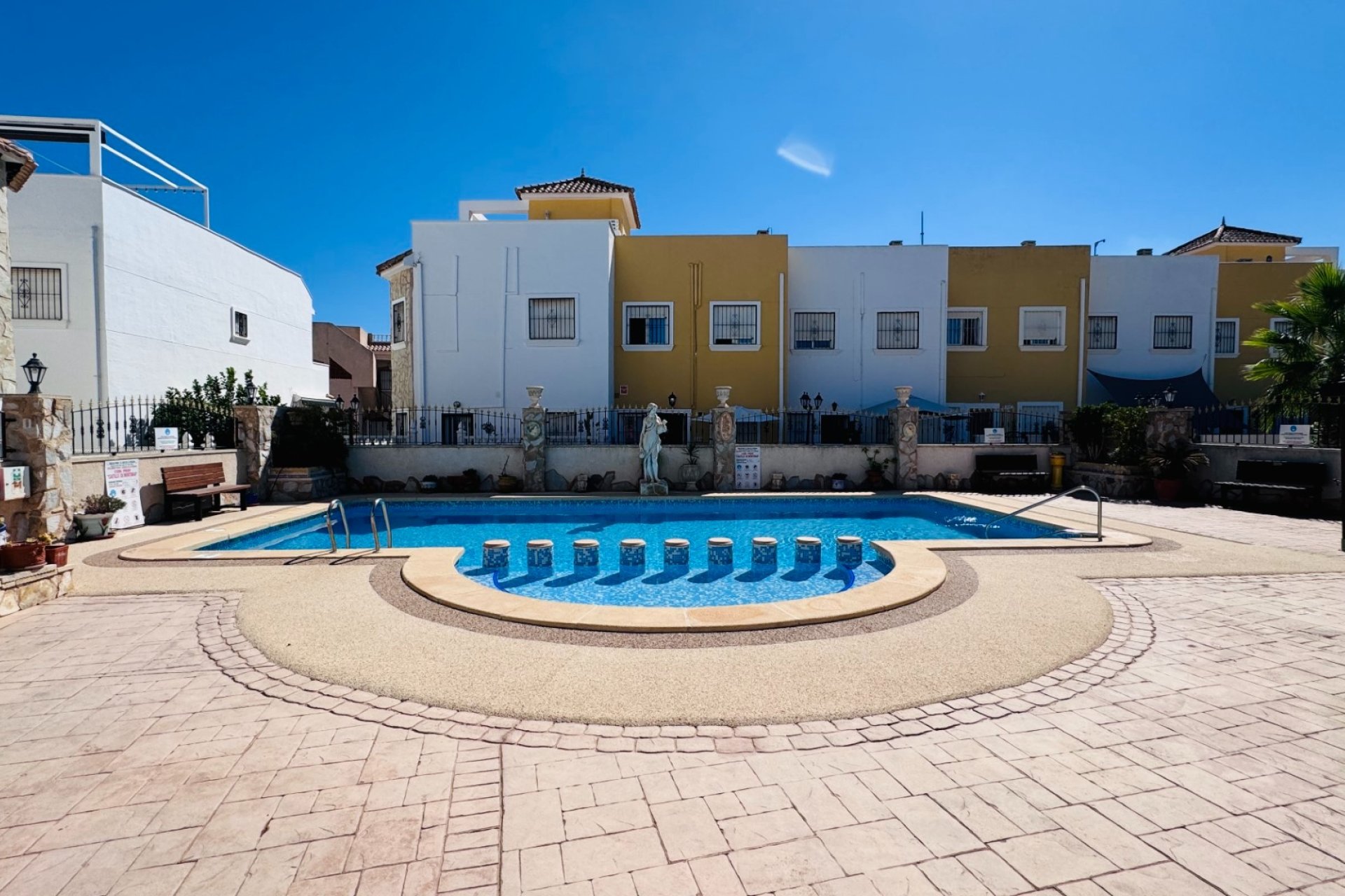 Re-Sale - Apartment - Algorfa