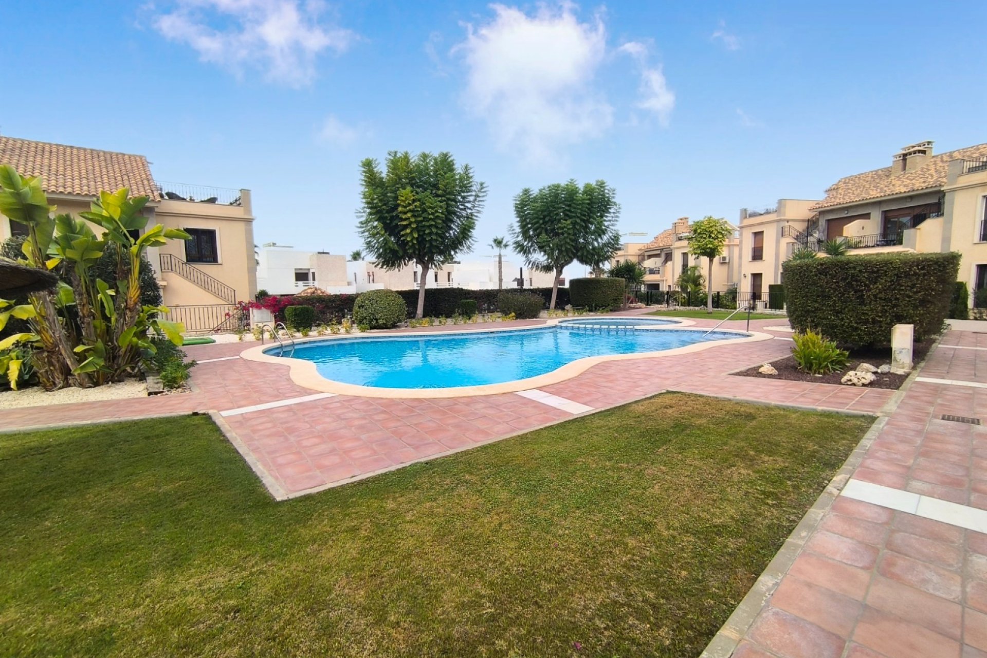 Re-Sale - Apartment - Algorfa