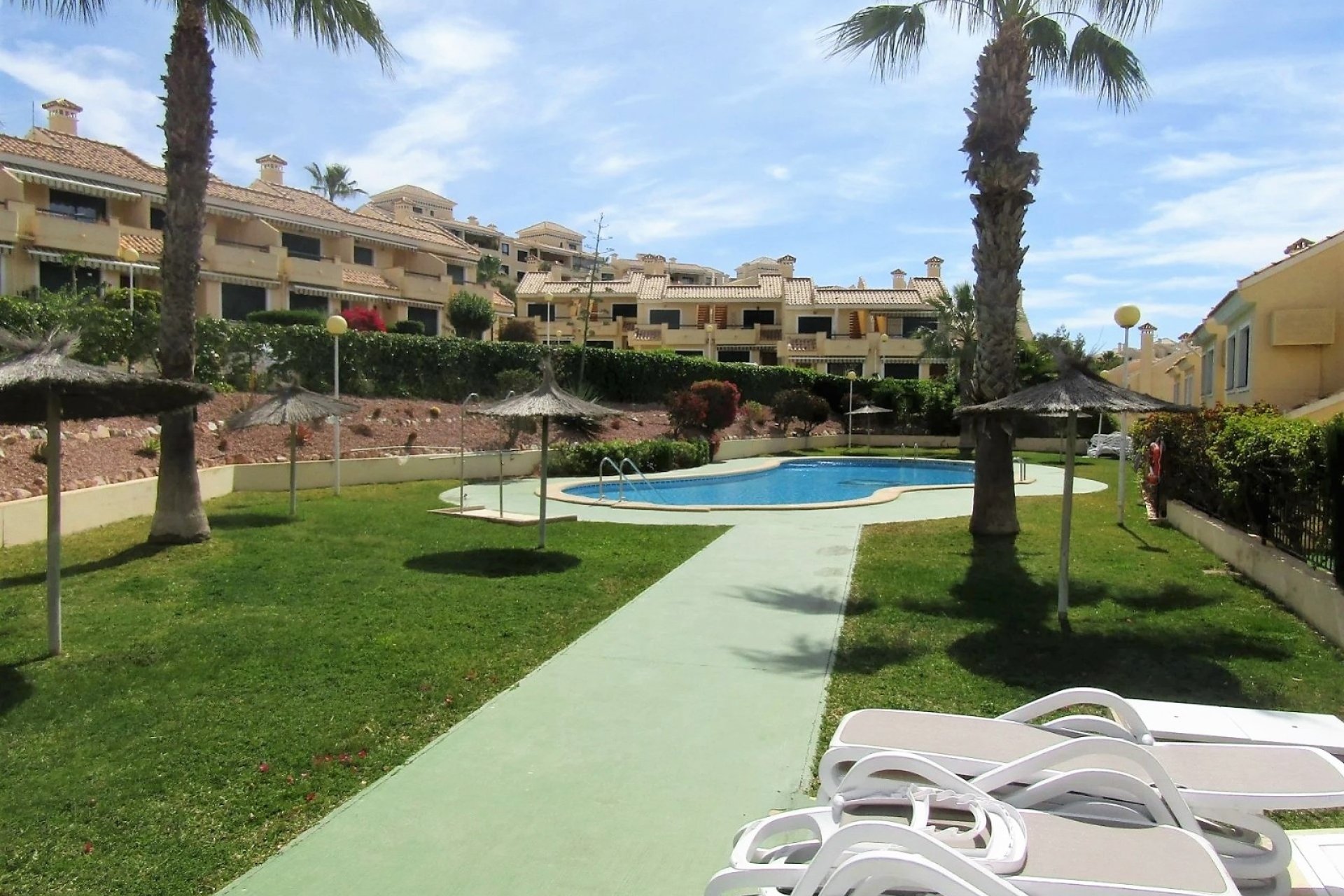 Re-Sale - Apartment - Alicante - Campoamor