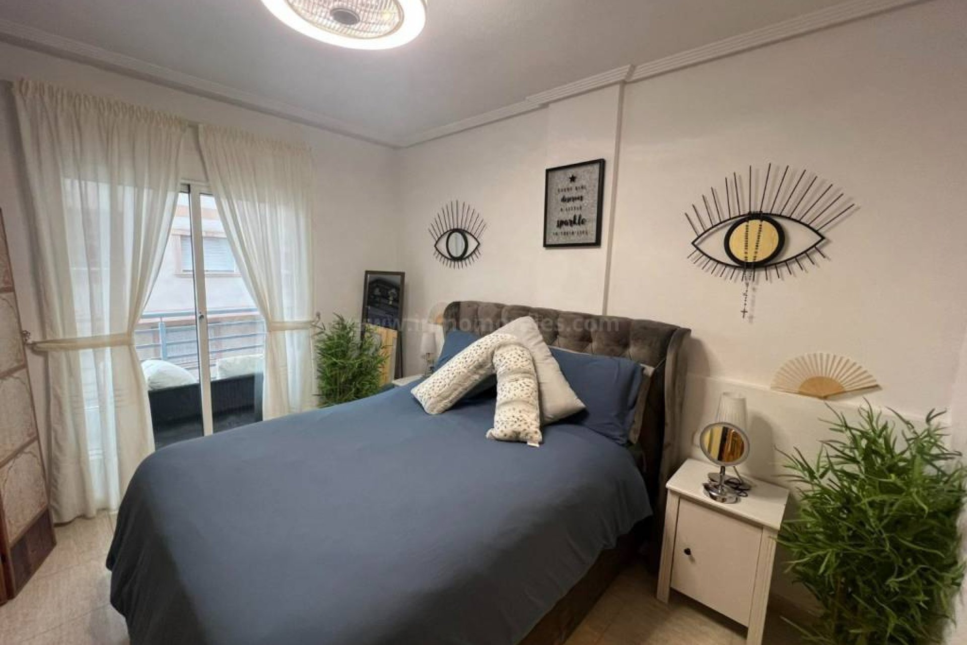 Re-Sale - Apartment - Almoradí