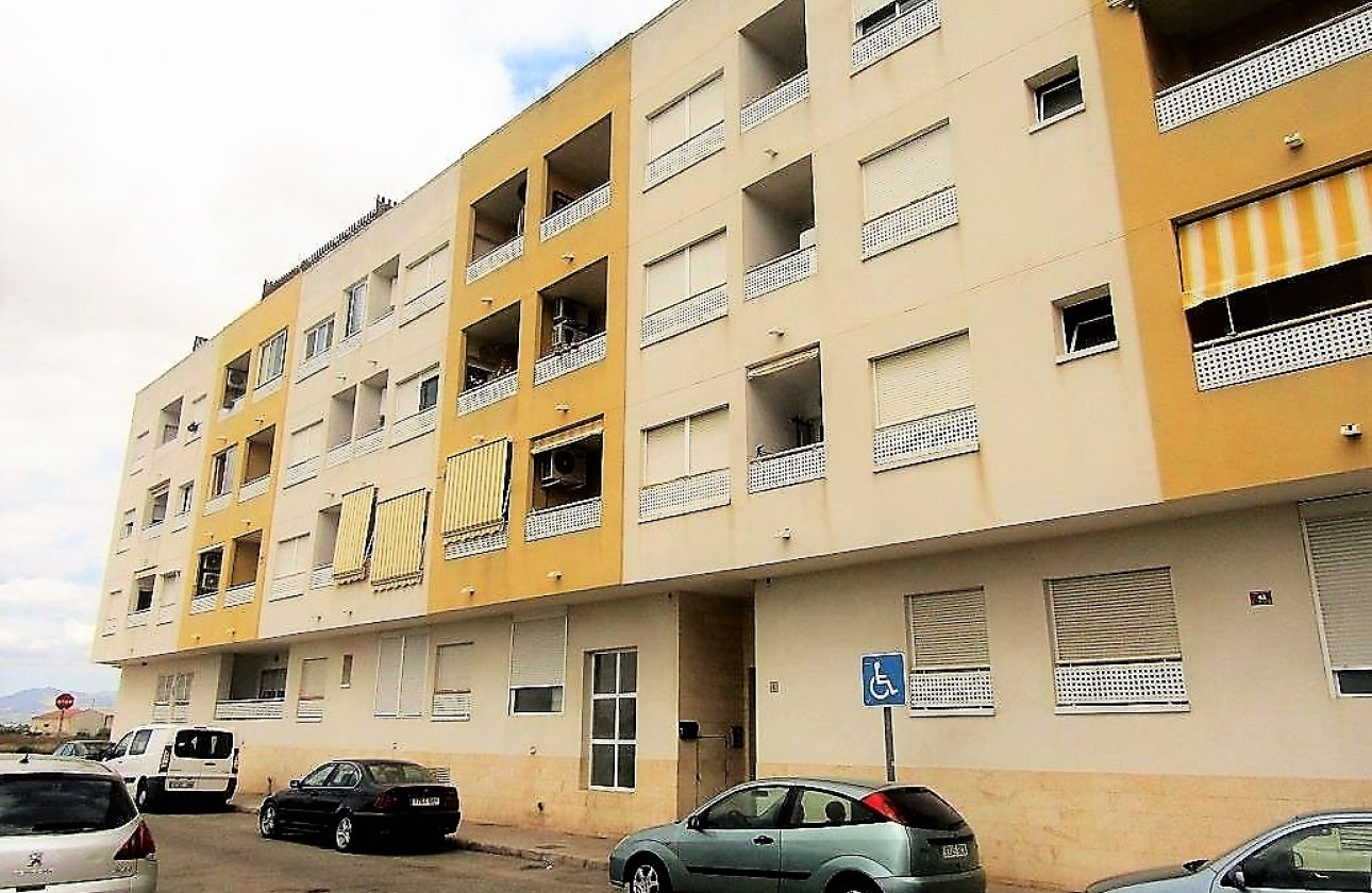 Re-Sale - Apartment - Almoradí