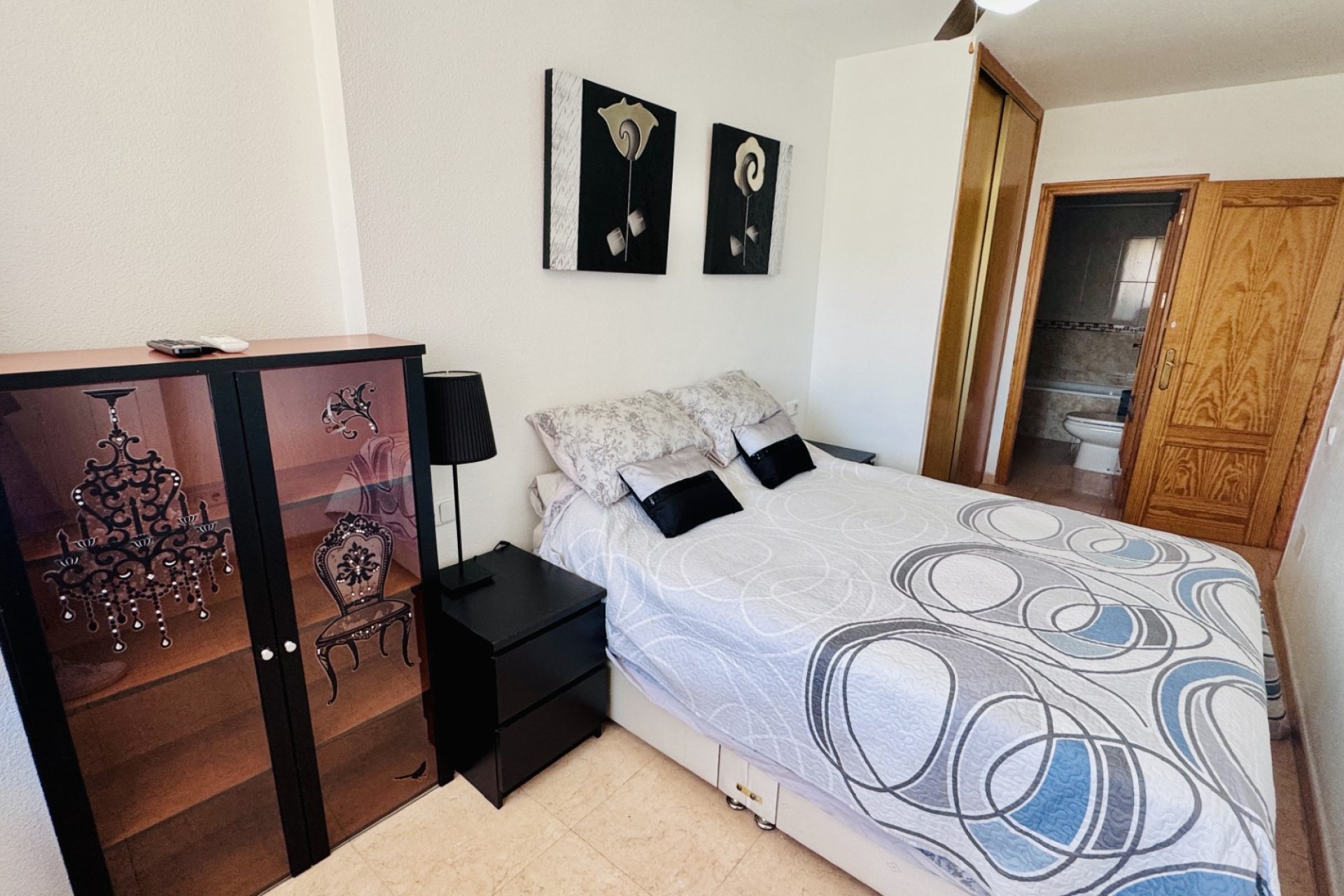 Re-Sale - Apartment - Almoradí