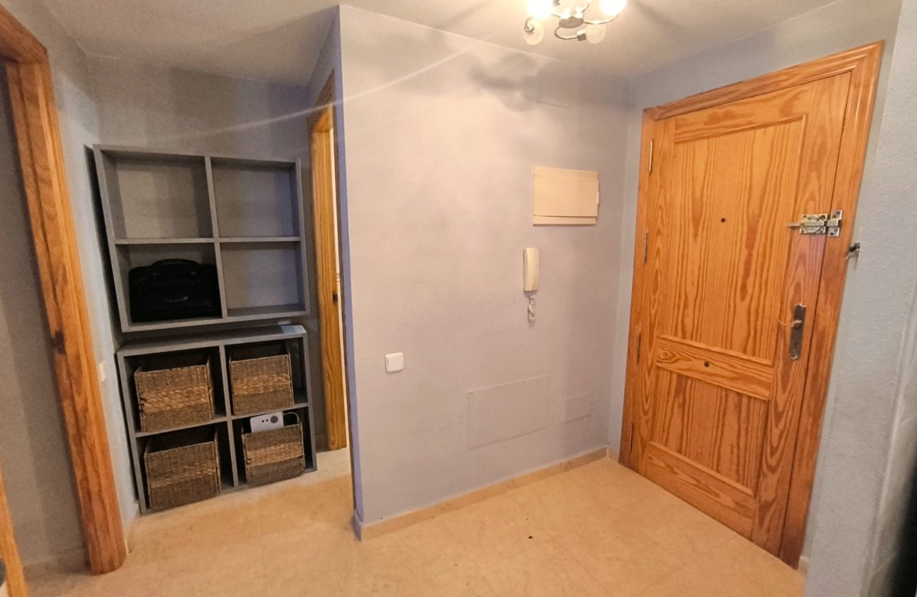 Re-Sale - Apartment - Almoradí