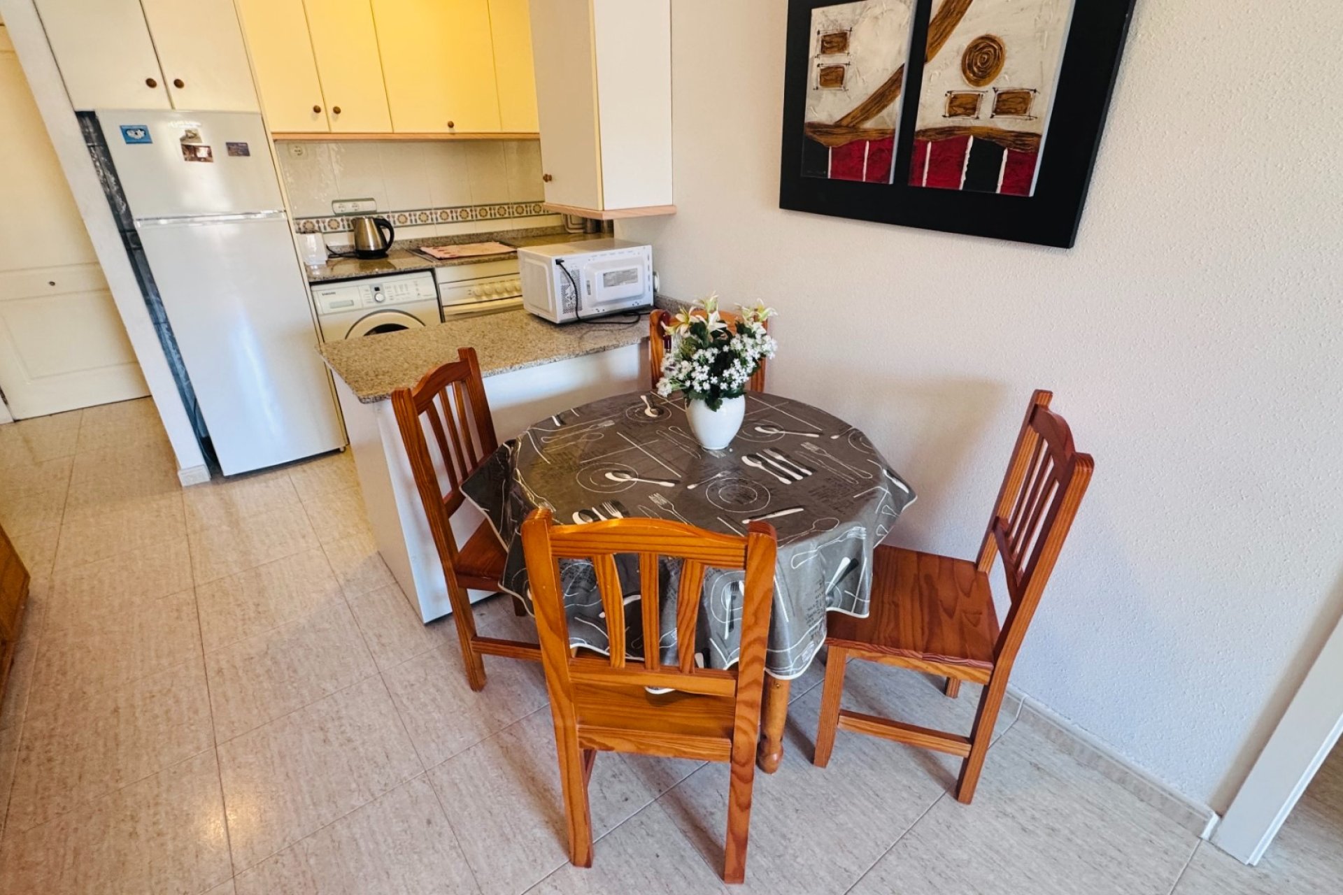 Re-Sale - Apartment - Almoradí