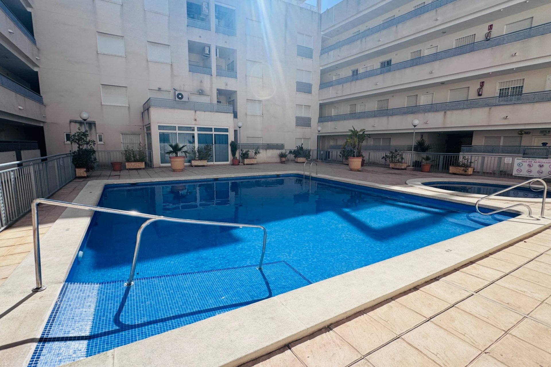 Re-Sale - Apartment - Almoradí