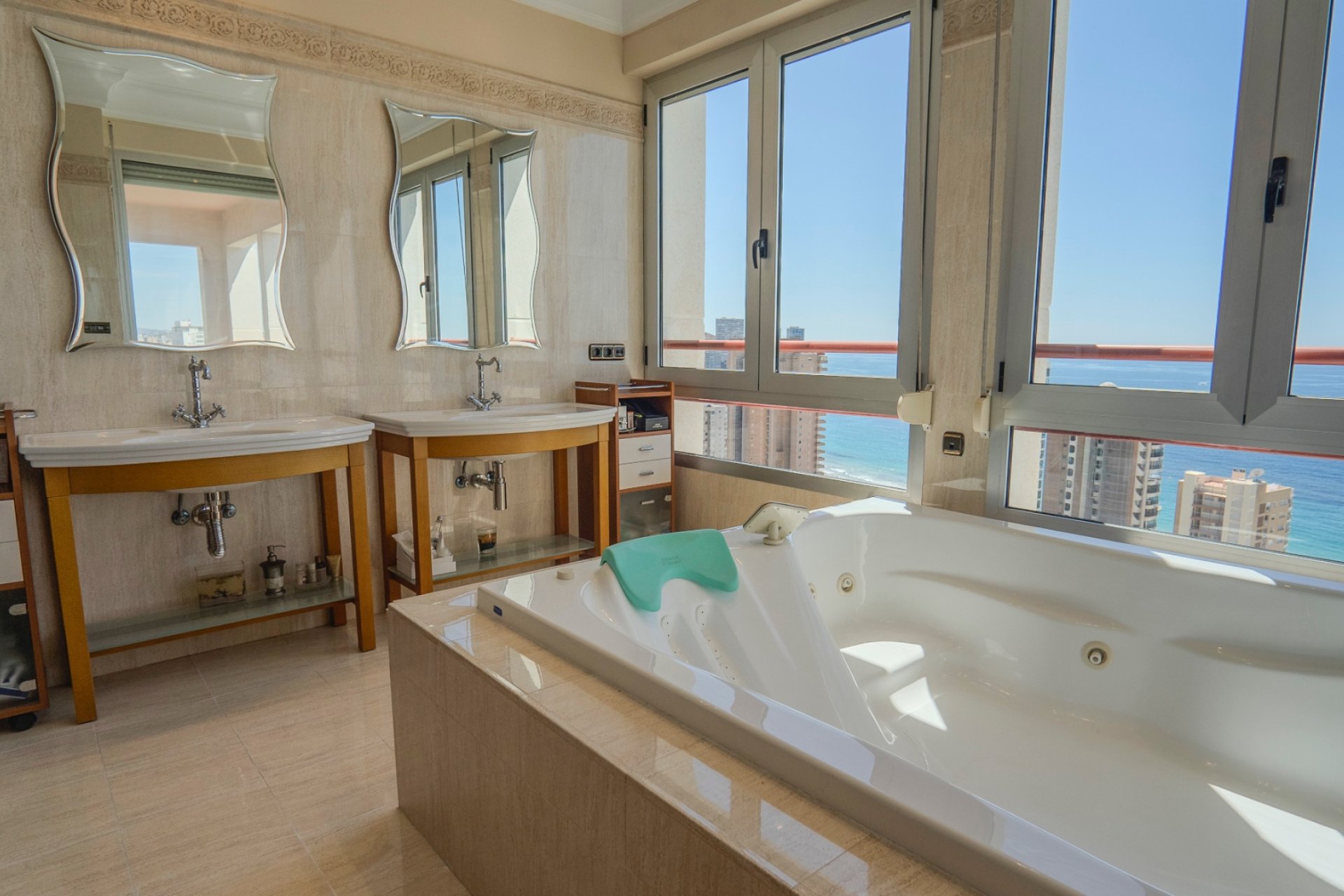 Re-Sale - Apartment - Benidorm