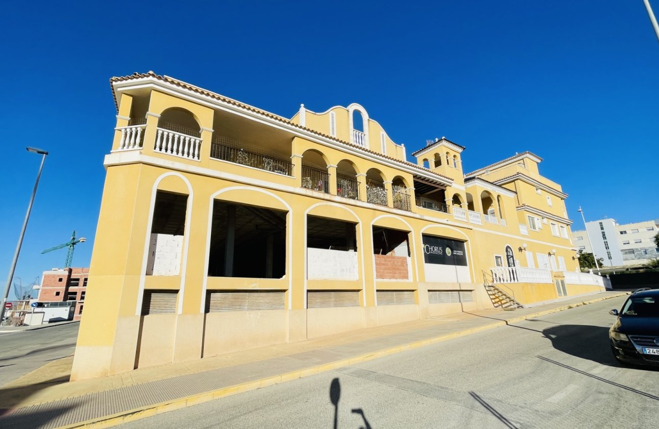 Re-Sale - Apartment - Benijofar