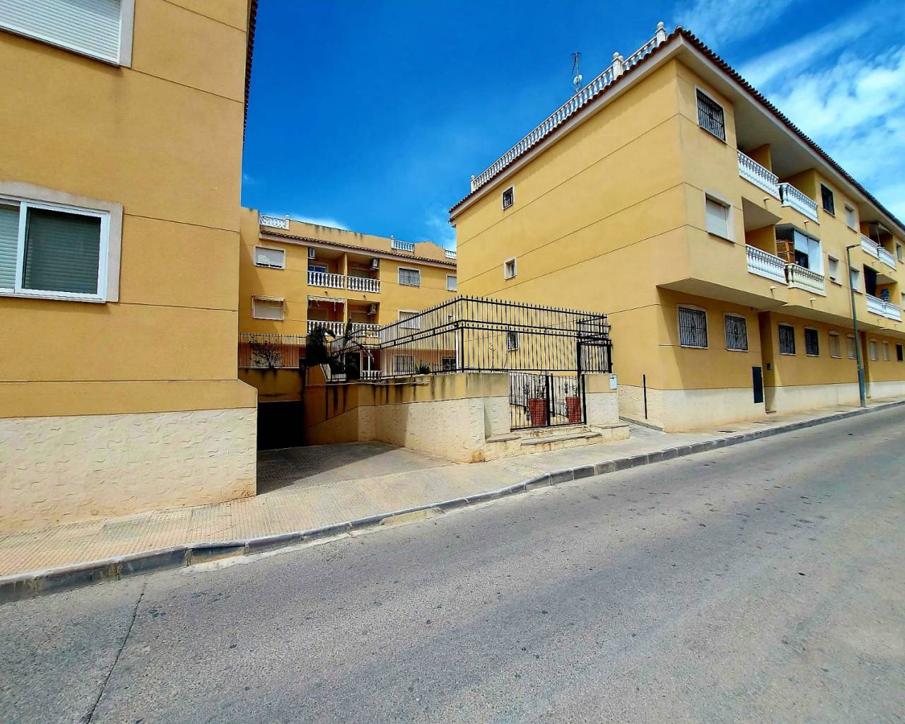 Re-Sale - Apartment - Formentera del Segura