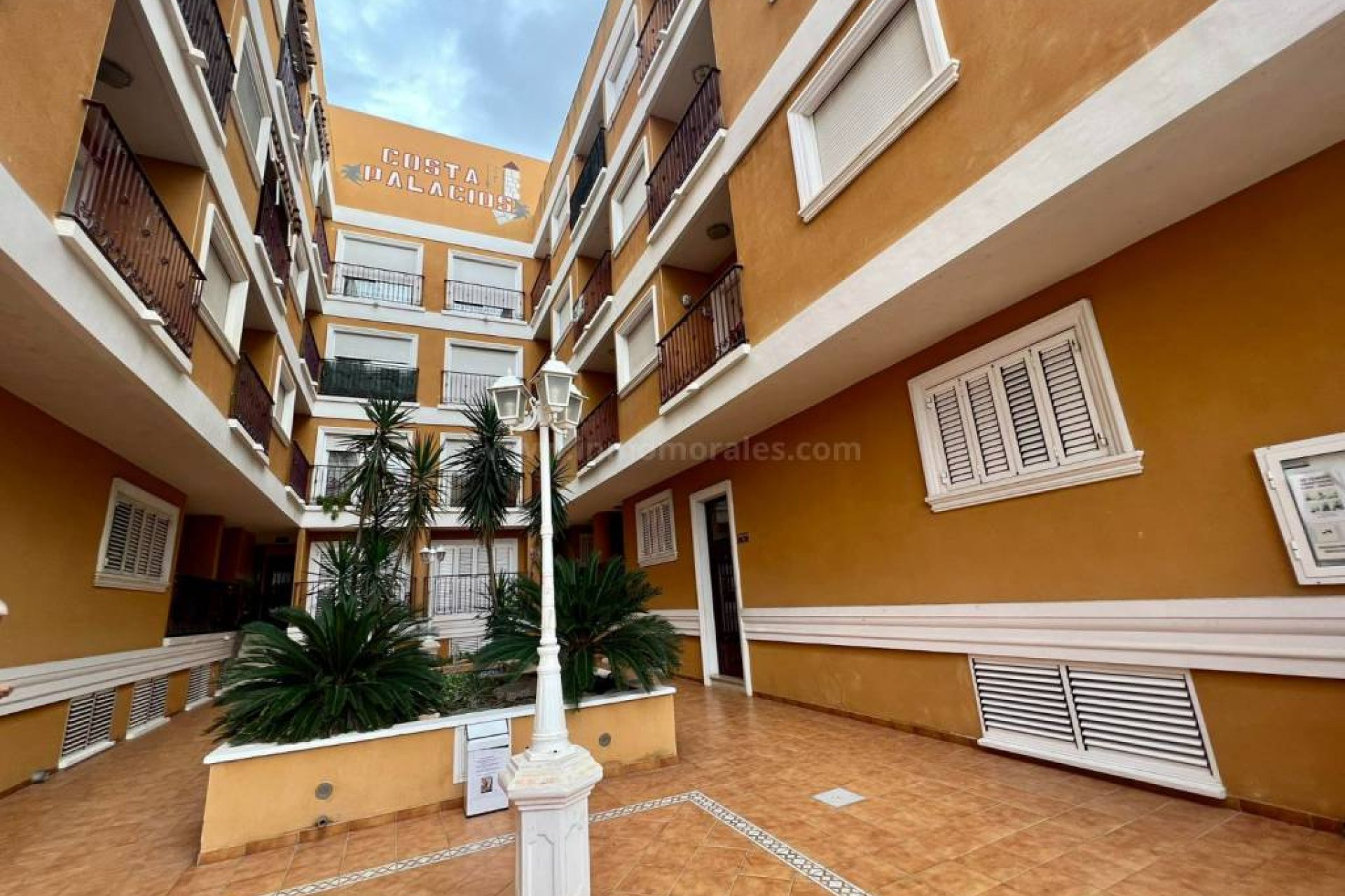 Re-Sale - Apartment - Formentera del Segura