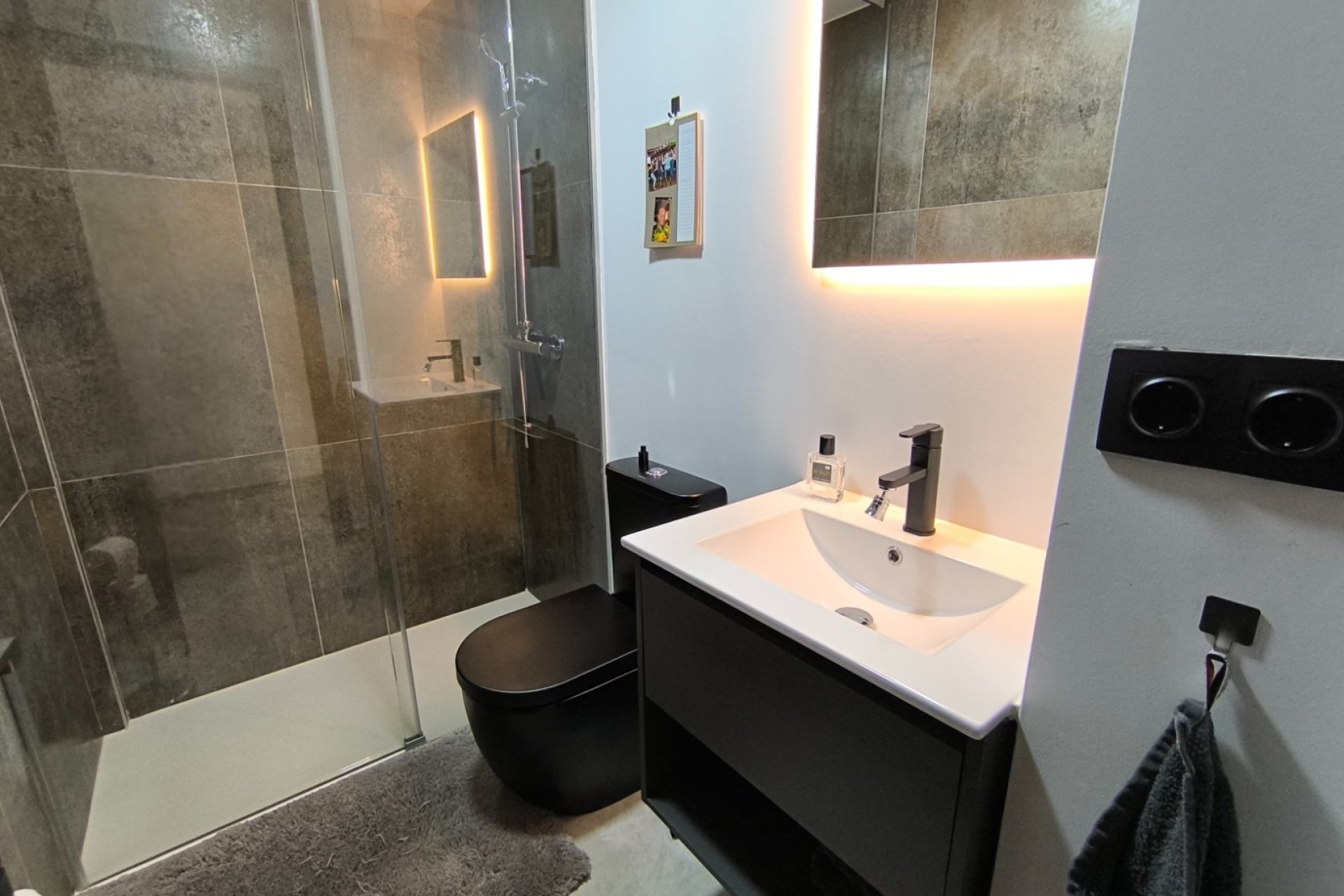 Re-Sale - Apartment - Formentera del Segura