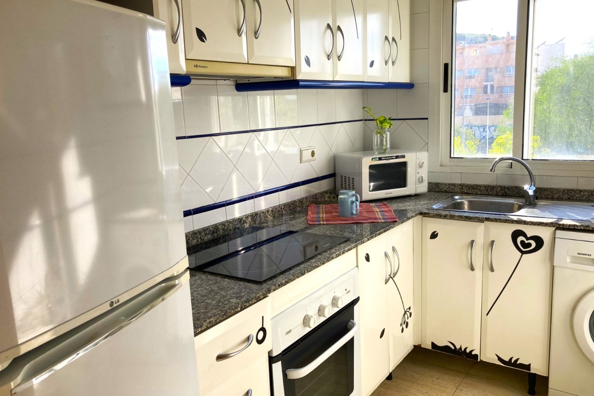 Re-Sale - Apartment - Guardamar del Segura