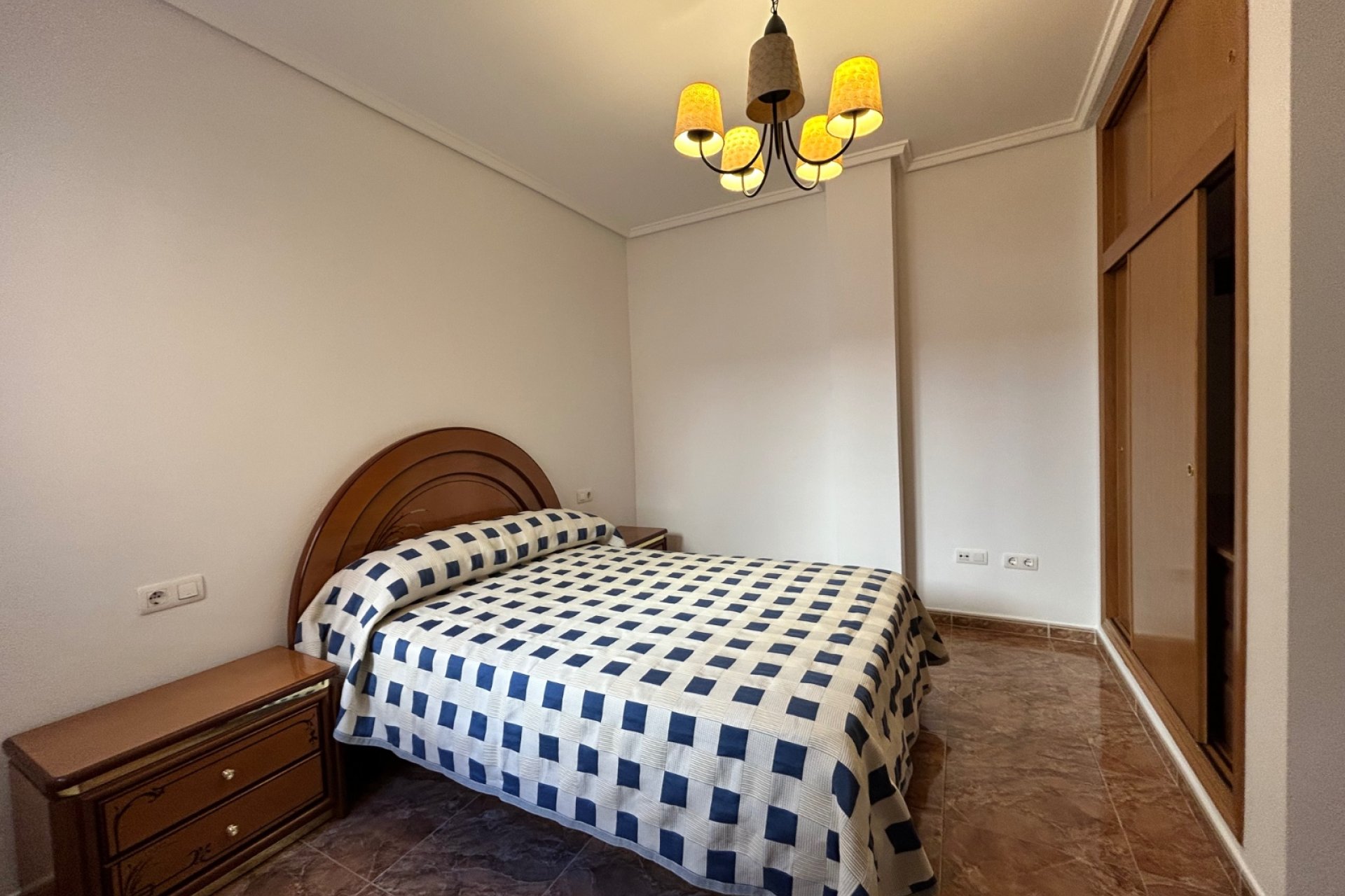 Re-Sale - Apartment - Jacarilla - pueblo