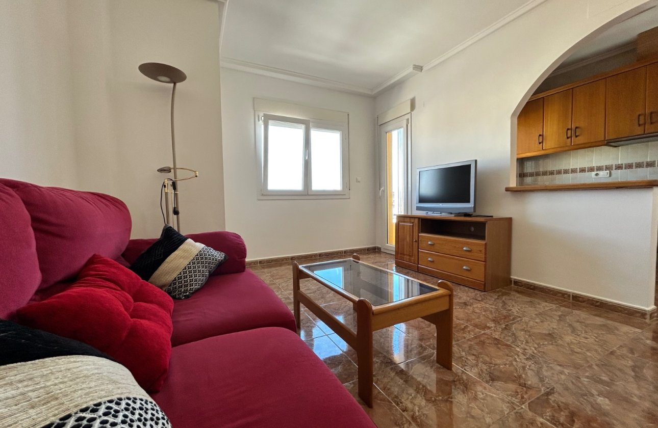 Re-Sale - Apartment - Jacarilla - pueblo