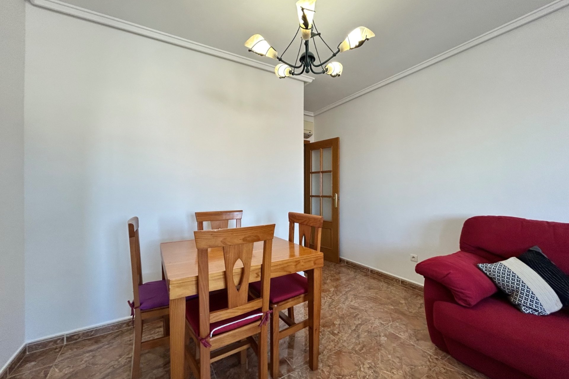 Re-Sale - Apartment - Jacarilla - pueblo
