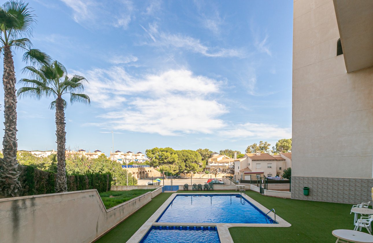 Re-Sale - Apartment - La Zenia - Beach