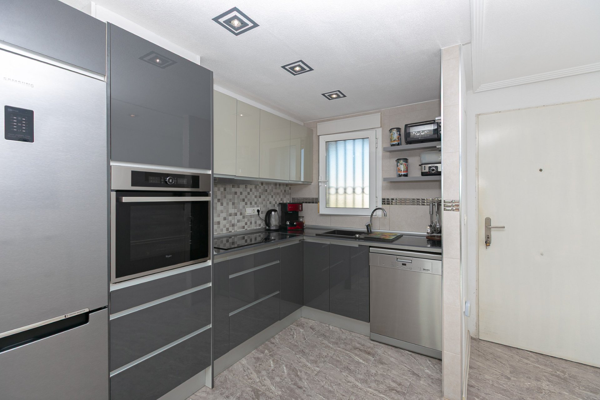 Re-Sale - Apartment - La Zenia - Beach