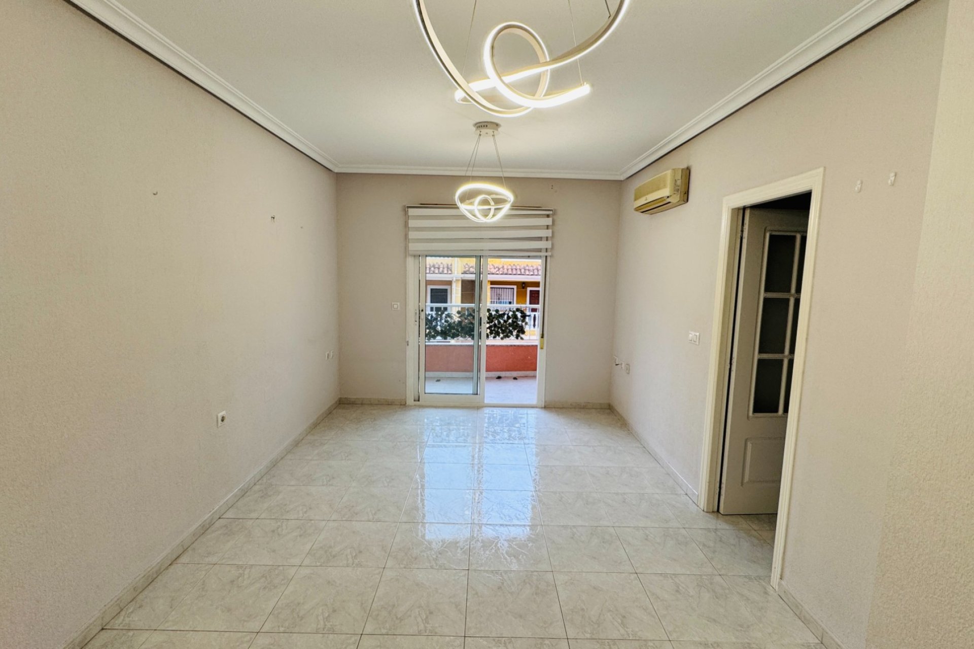 Re-Sale - Apartment - Los Montesinos