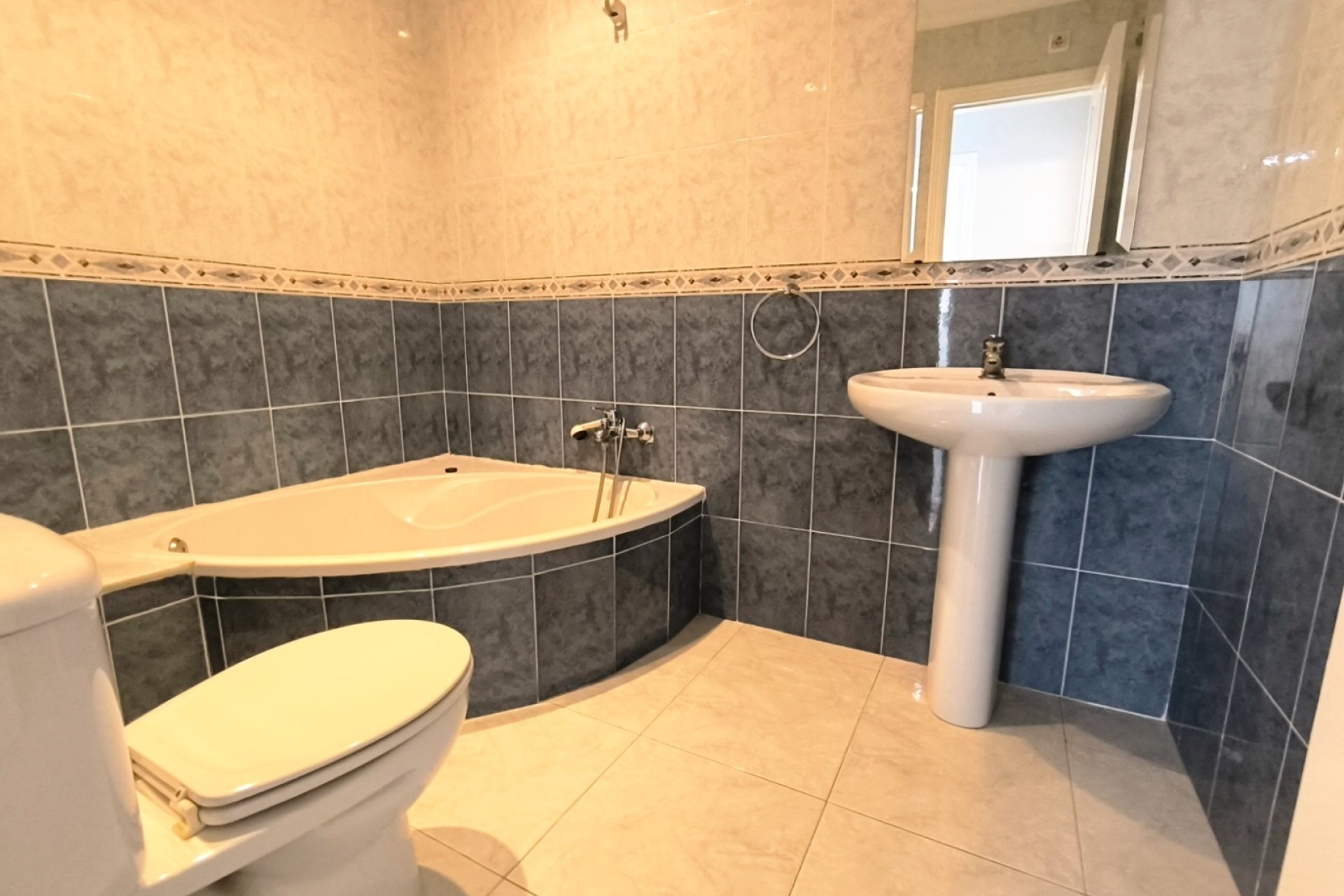 Re-Sale - Apartment - Los Montesinos