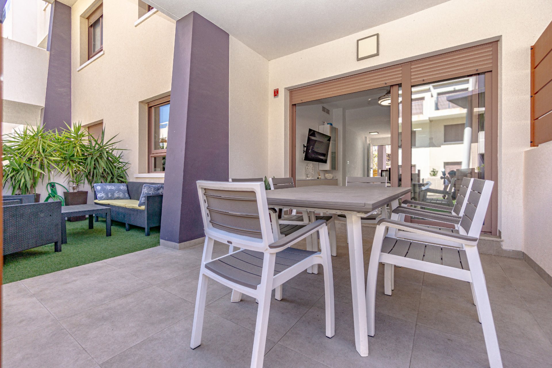 Re-Sale - Apartment - Mil Palmeras - Beach