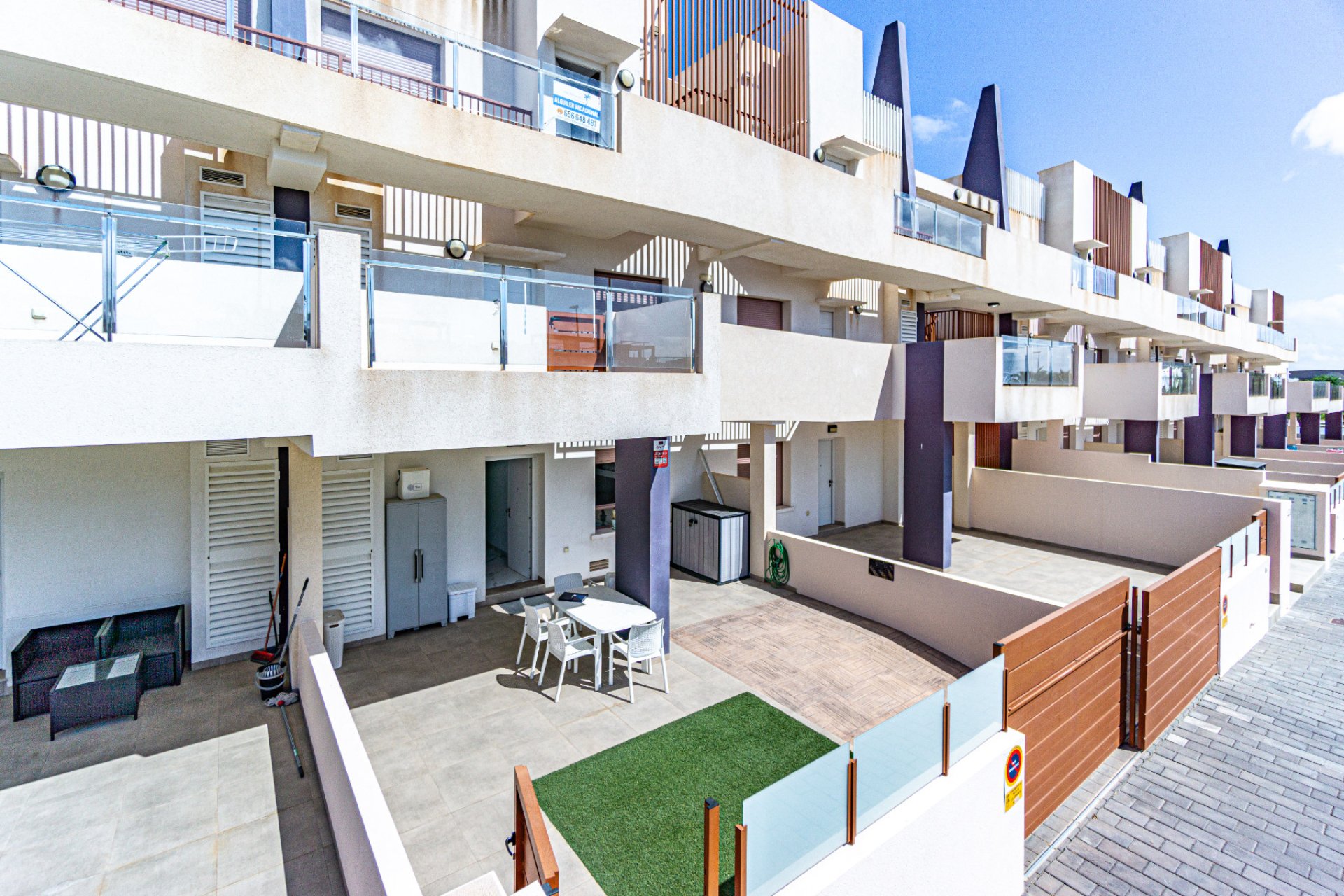 Re-Sale - Apartment - Mil Palmeras - Beach