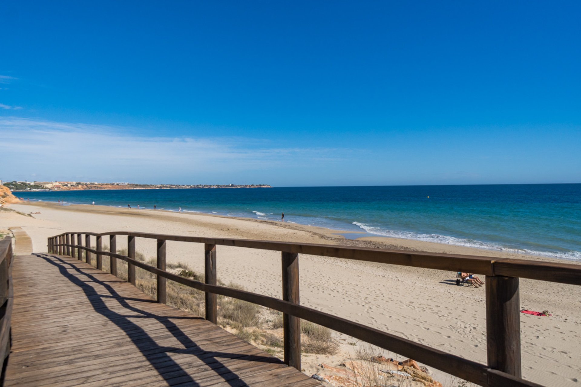 Re-Sale - Apartment - Mil Palmeras - Beach