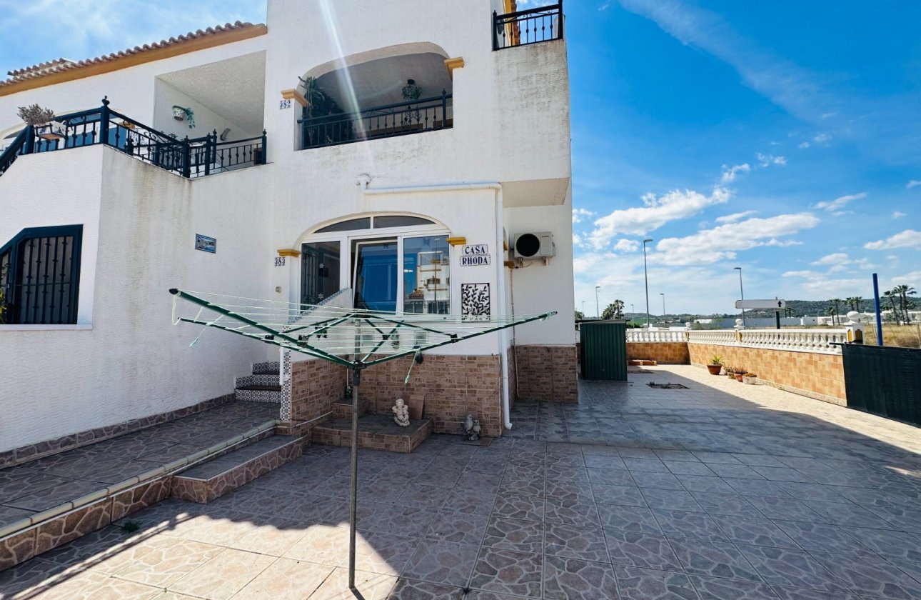 Re-Sale - Apartment - Orihuela - Vistabella Golf
