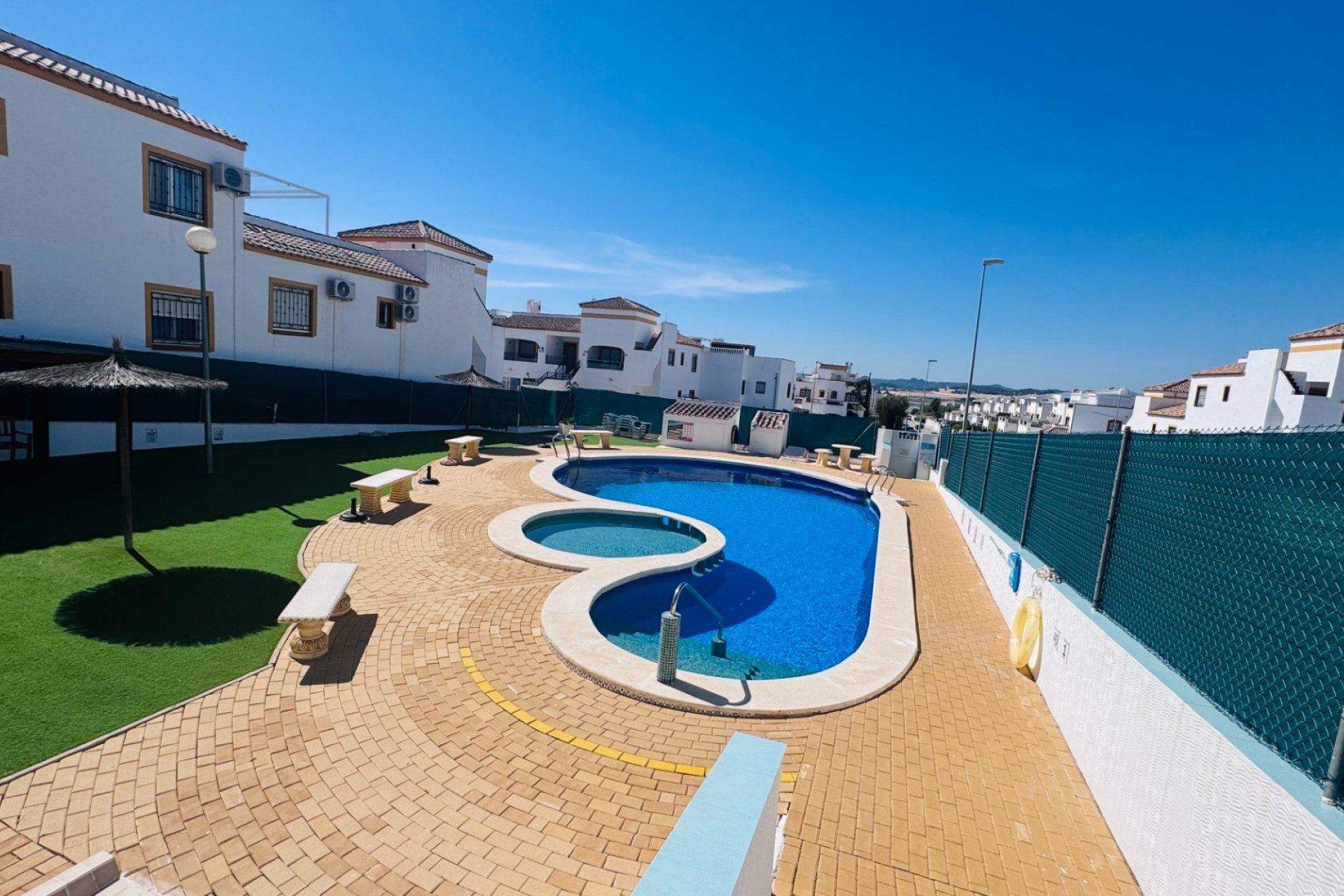 Re-Sale - Apartment - Orihuela - Vistabella Golf