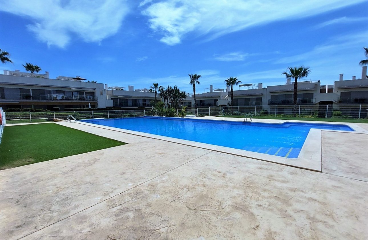 Re-Sale - Apartment - Orihuela - Vistabella Golf