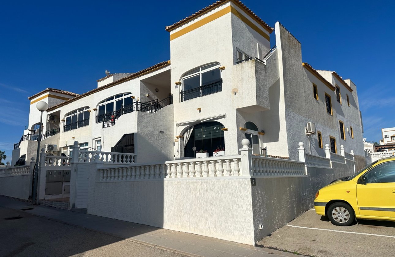 Re-Sale - Apartment - Orihuela - Vistabella Golf