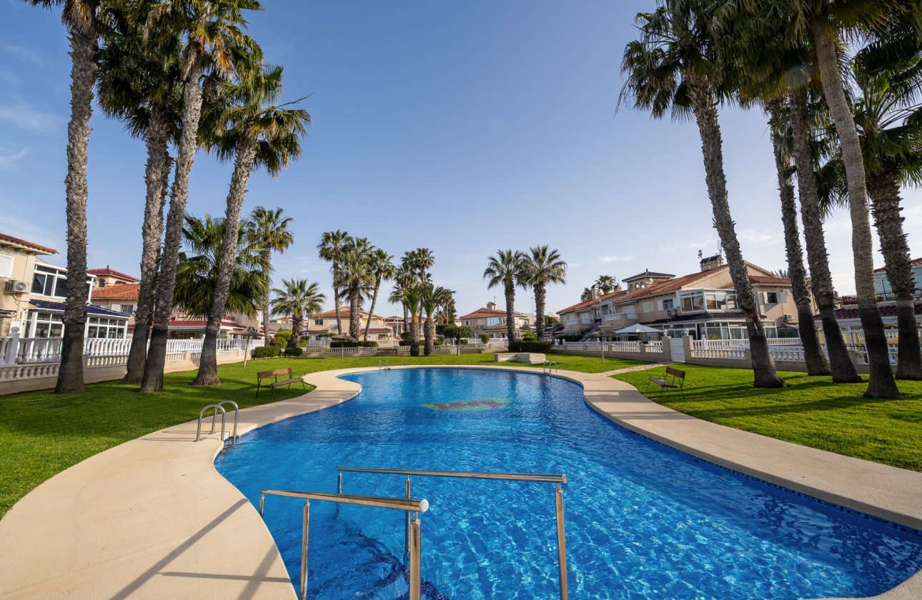 Re-Sale - Apartment - Playa Flamenca - Zenia Mar