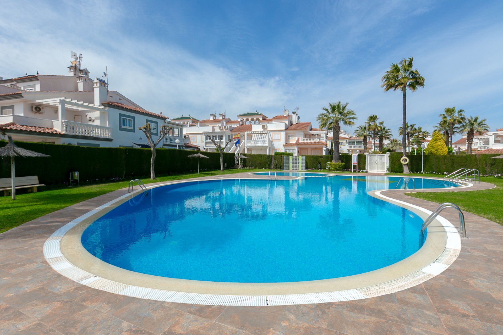 Re-Sale - Apartment - Playa Flamenca - Zenia Mar