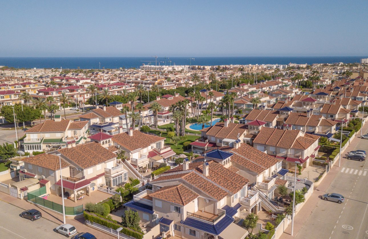 Re-Sale - Apartment - Playa Flamenca - Zenia Mar