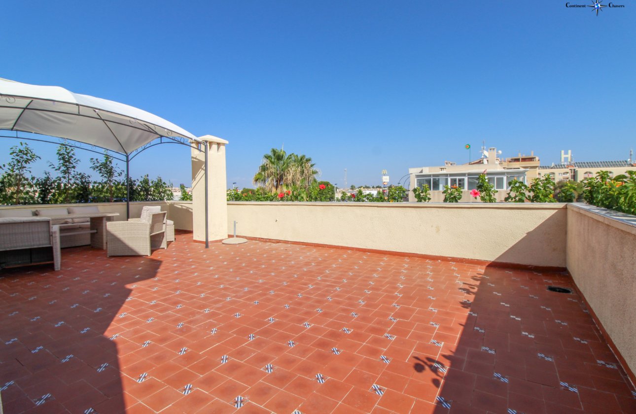 Re-Sale - Apartment - Punta Prima - Beachside