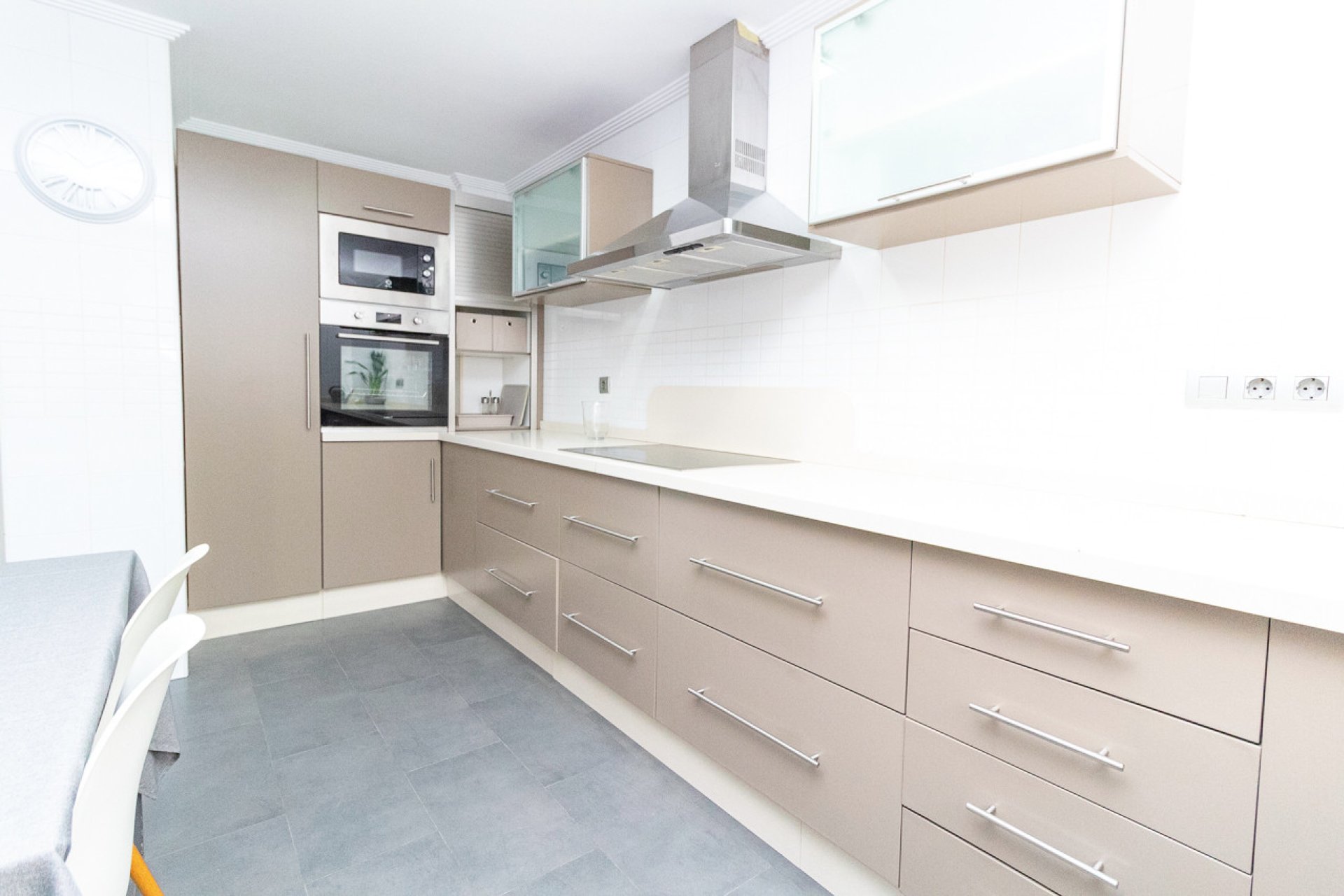 Re-Sale - Apartment - Torrevieja - Beach