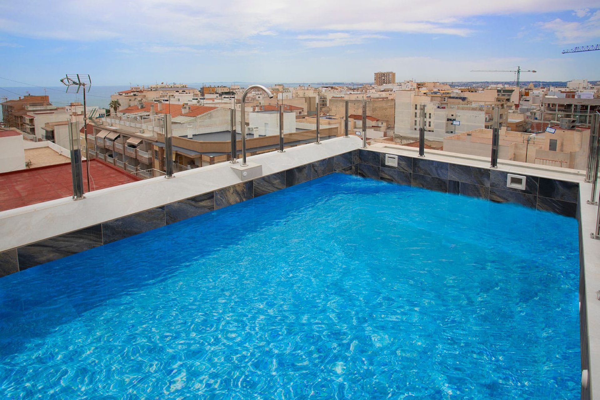 Re-Sale - Apartment - Torrevieja - Beach
