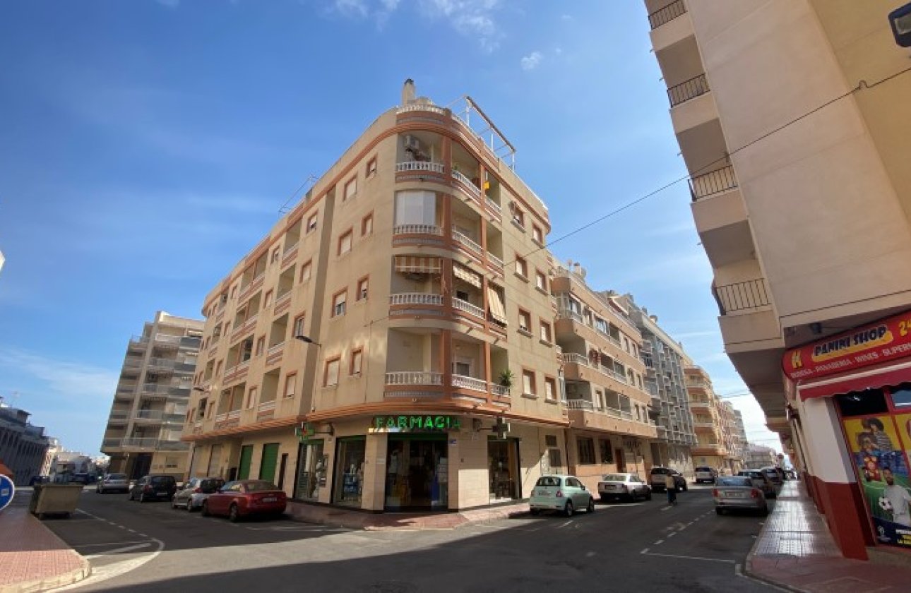 Re-Sale - Apartment - Torrevieja - Centro