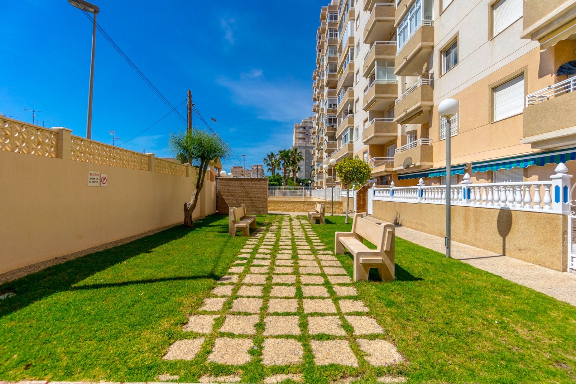 Re-Sale - Apartment - Torrevieja - Centro