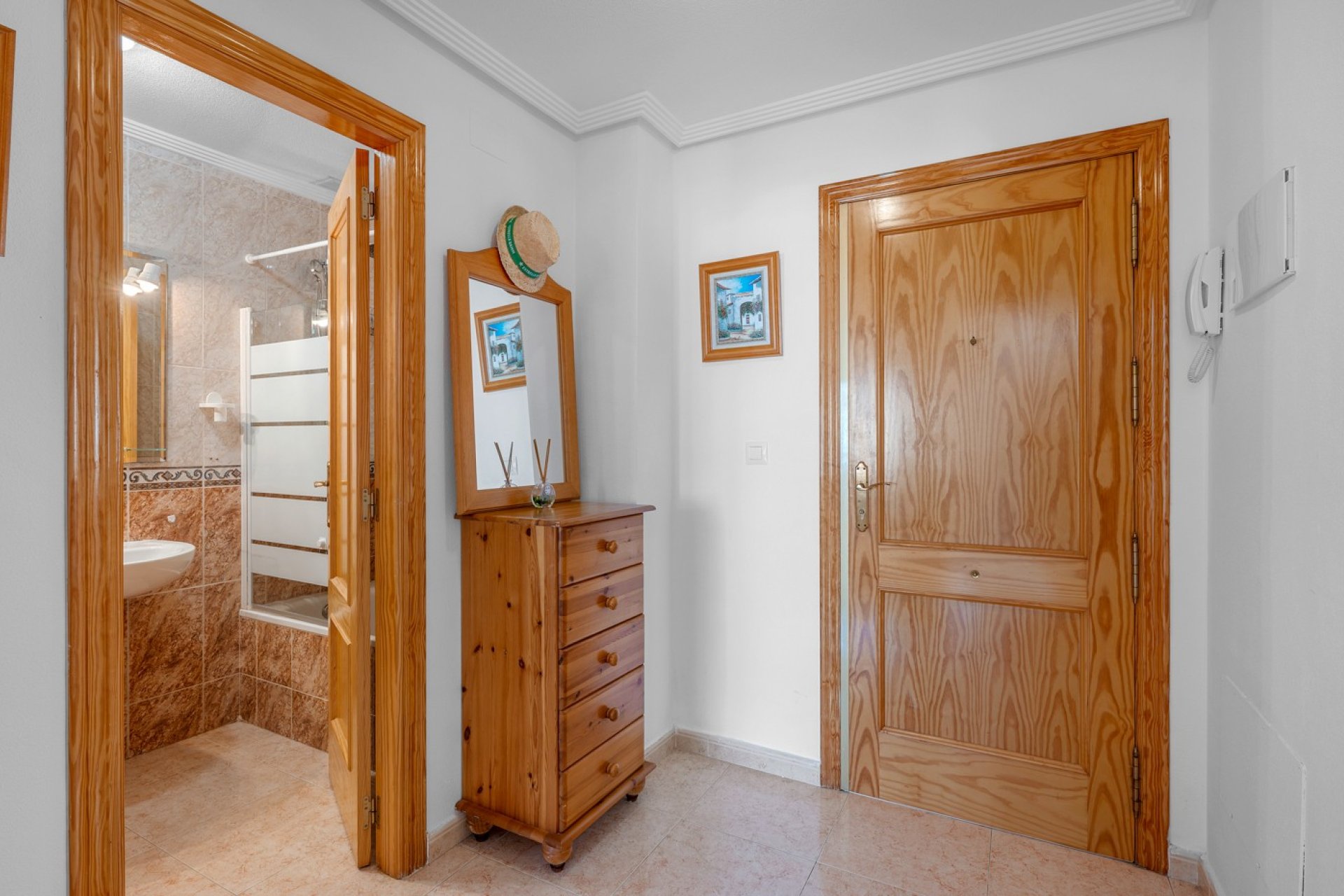 Re-Sale - Apartment - Torrevieja - La Mata