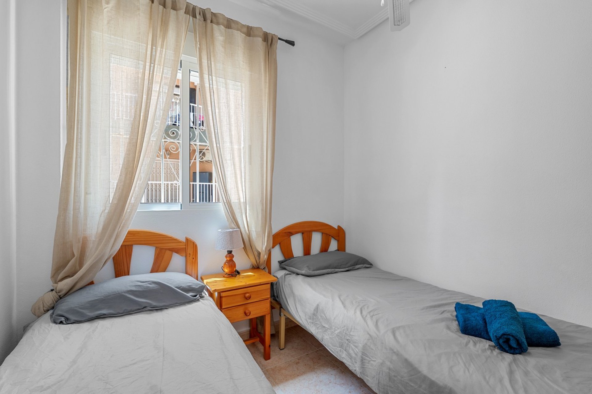 Re-Sale - Apartment - Torrevieja - La Mata