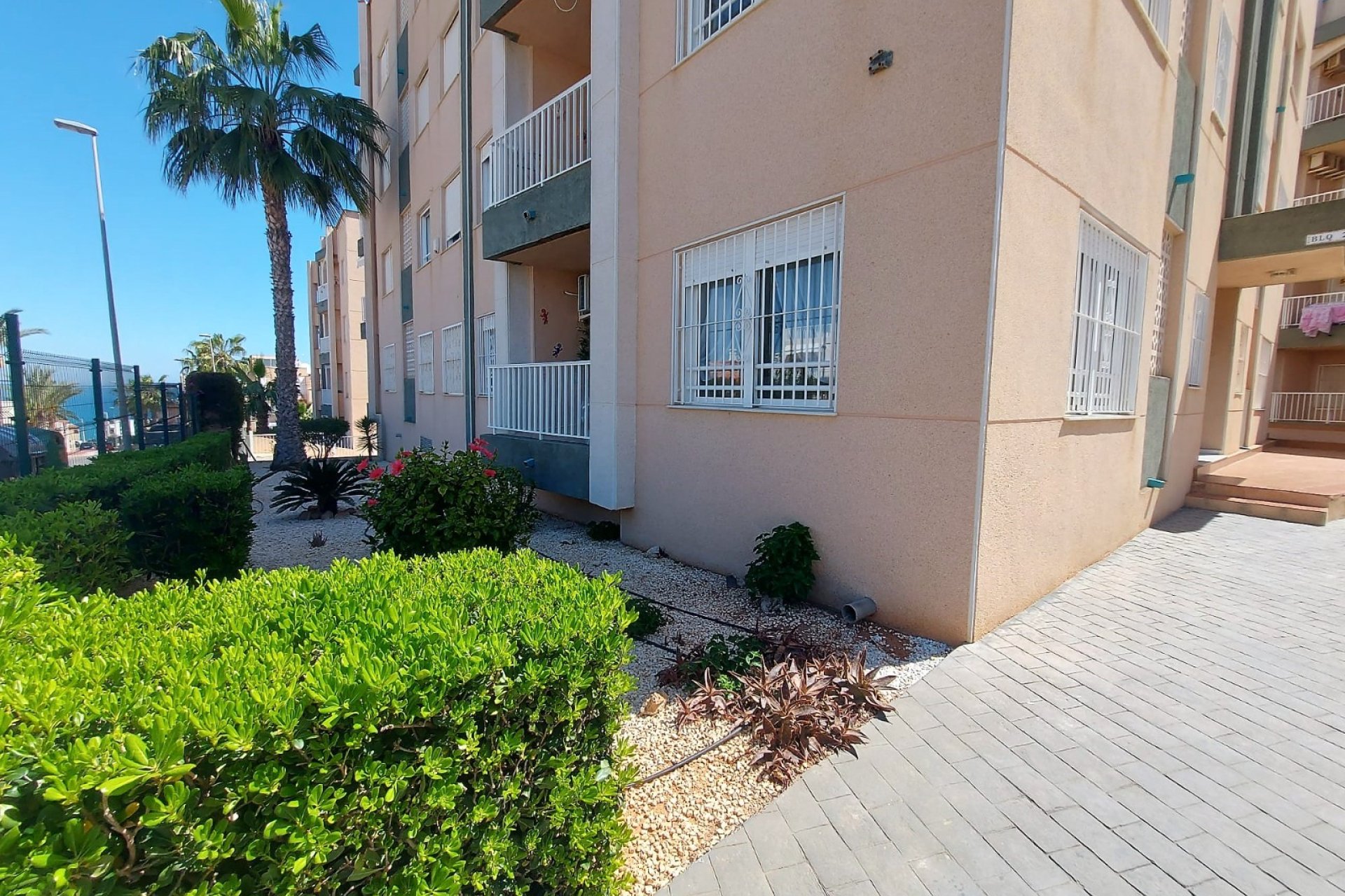 Re-Sale - Apartment - Torrevieja - La Mata