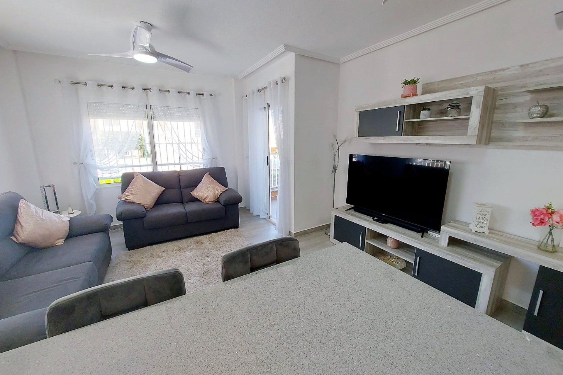 Re-Sale - Apartment - Torrevieja - La Mata