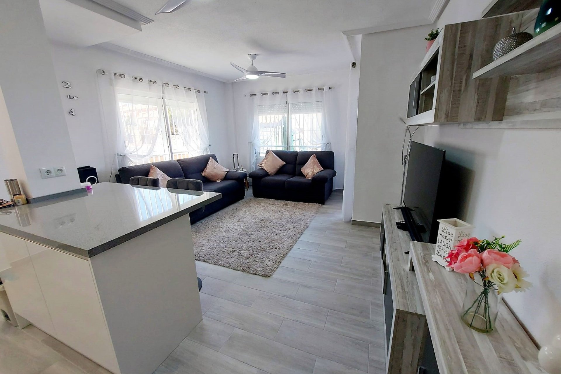 Re-Sale - Apartment - Torrevieja - La Mata