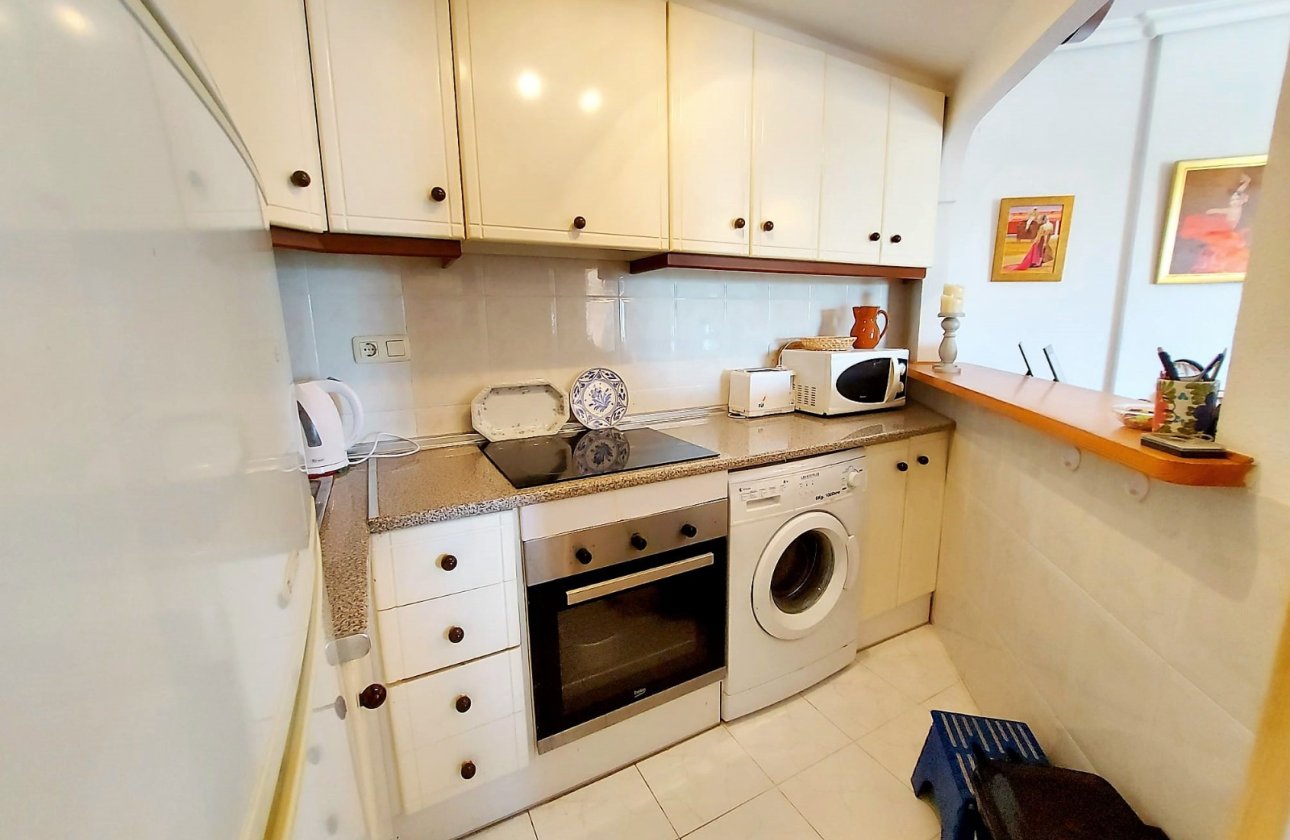 Re-Sale - Apartment - Torrevieja - La Mata