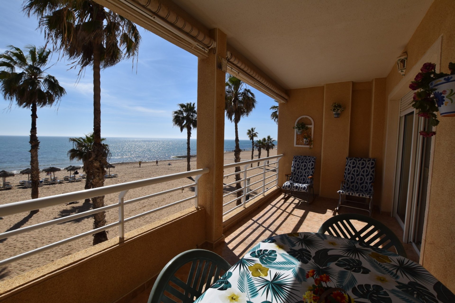 Re-Sale - Apartment - Torrevieja - La Mata