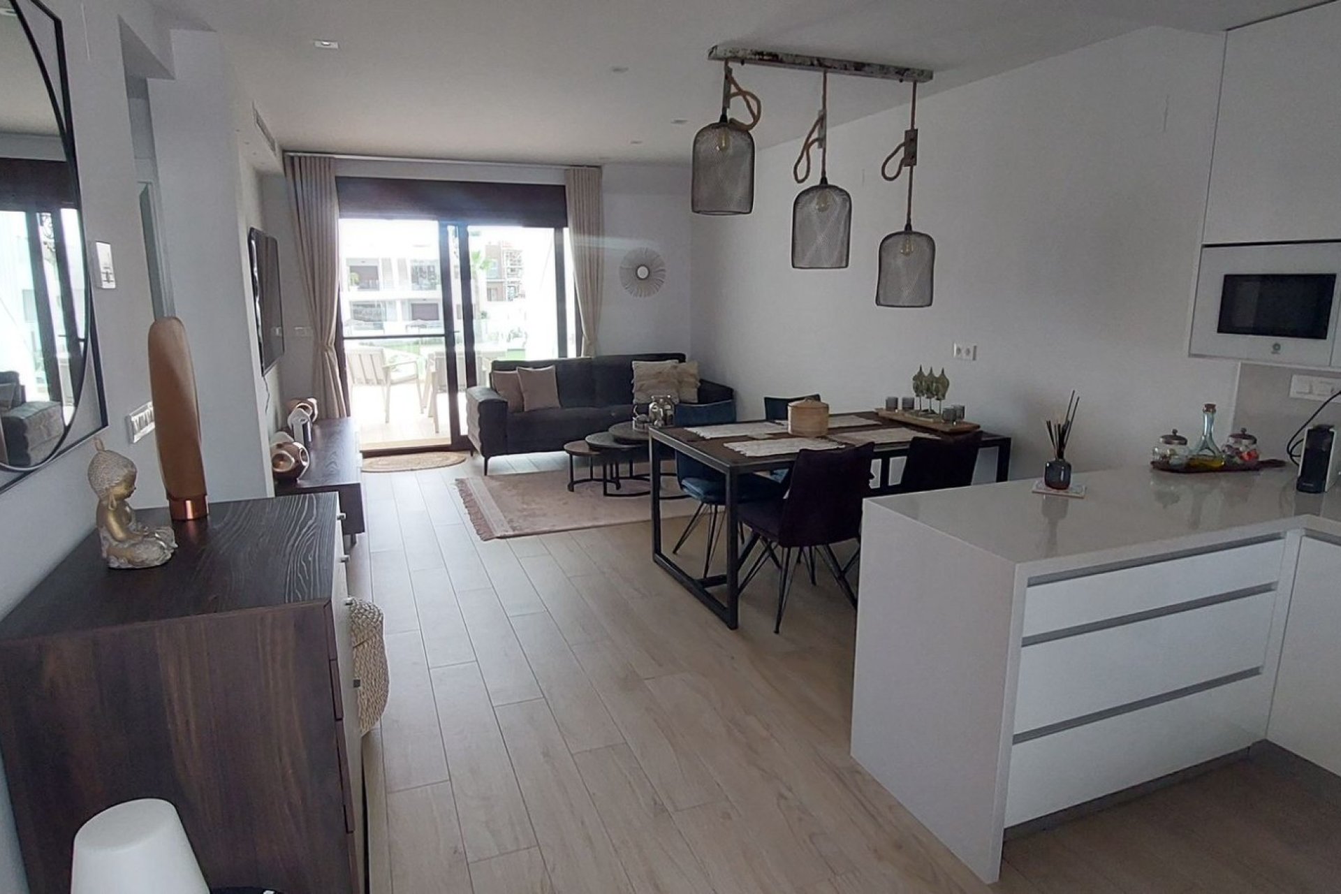 Re-Sale - Apartment - Torrevieja - Los Balcones